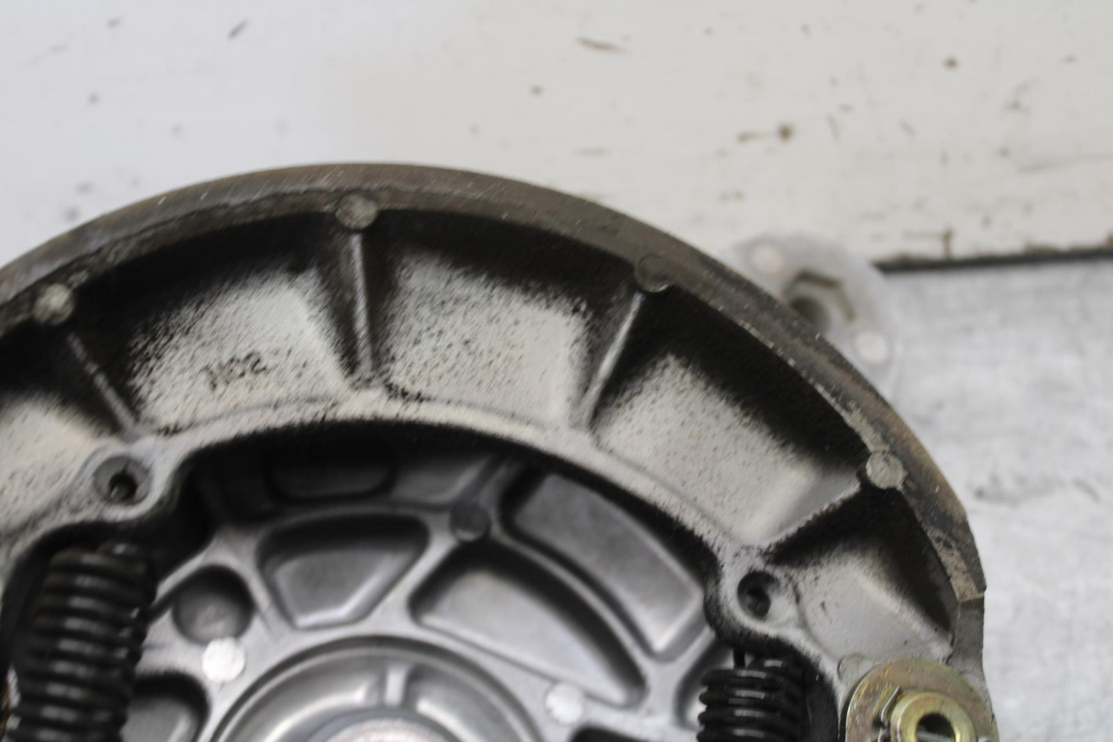 01-02 HONDA SHADOW SPIRIT 750 REAR BACK BRAKE CALIPER BB632