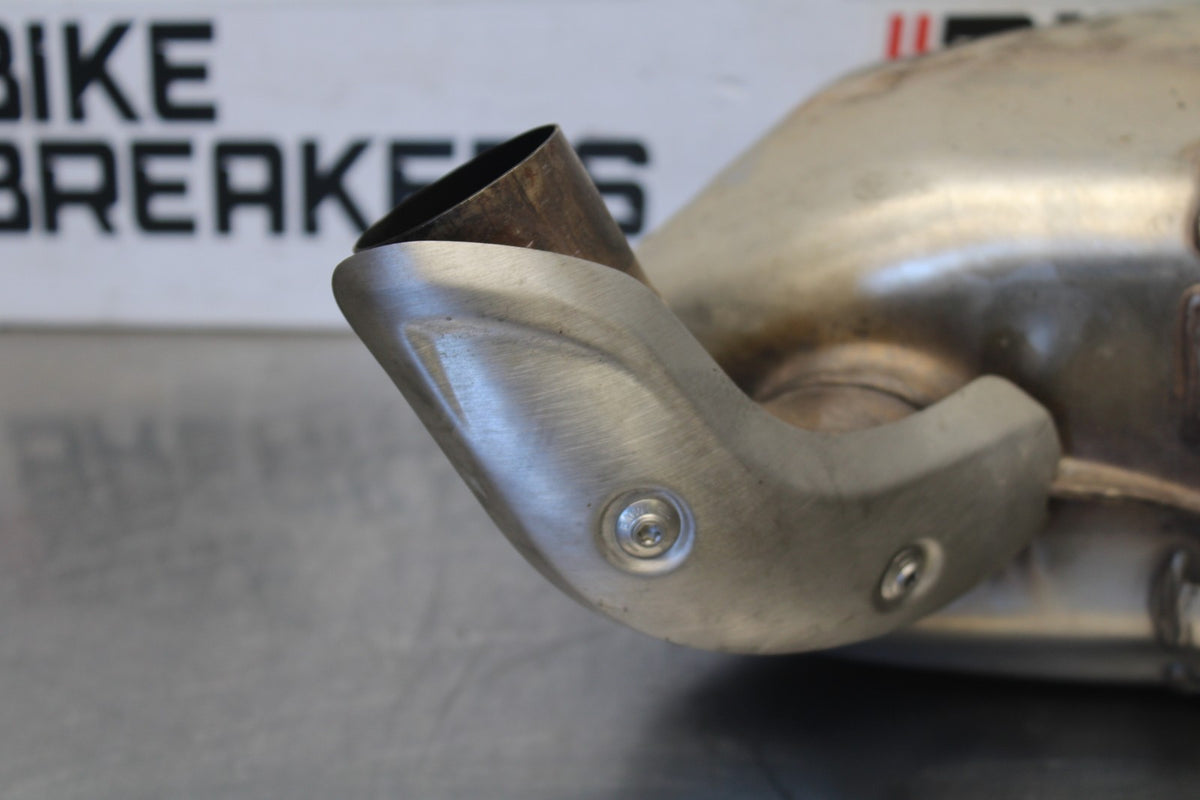 19 BMW F750GS EXHAUST MIDPIPE MID MIDDLE PIPE BB938