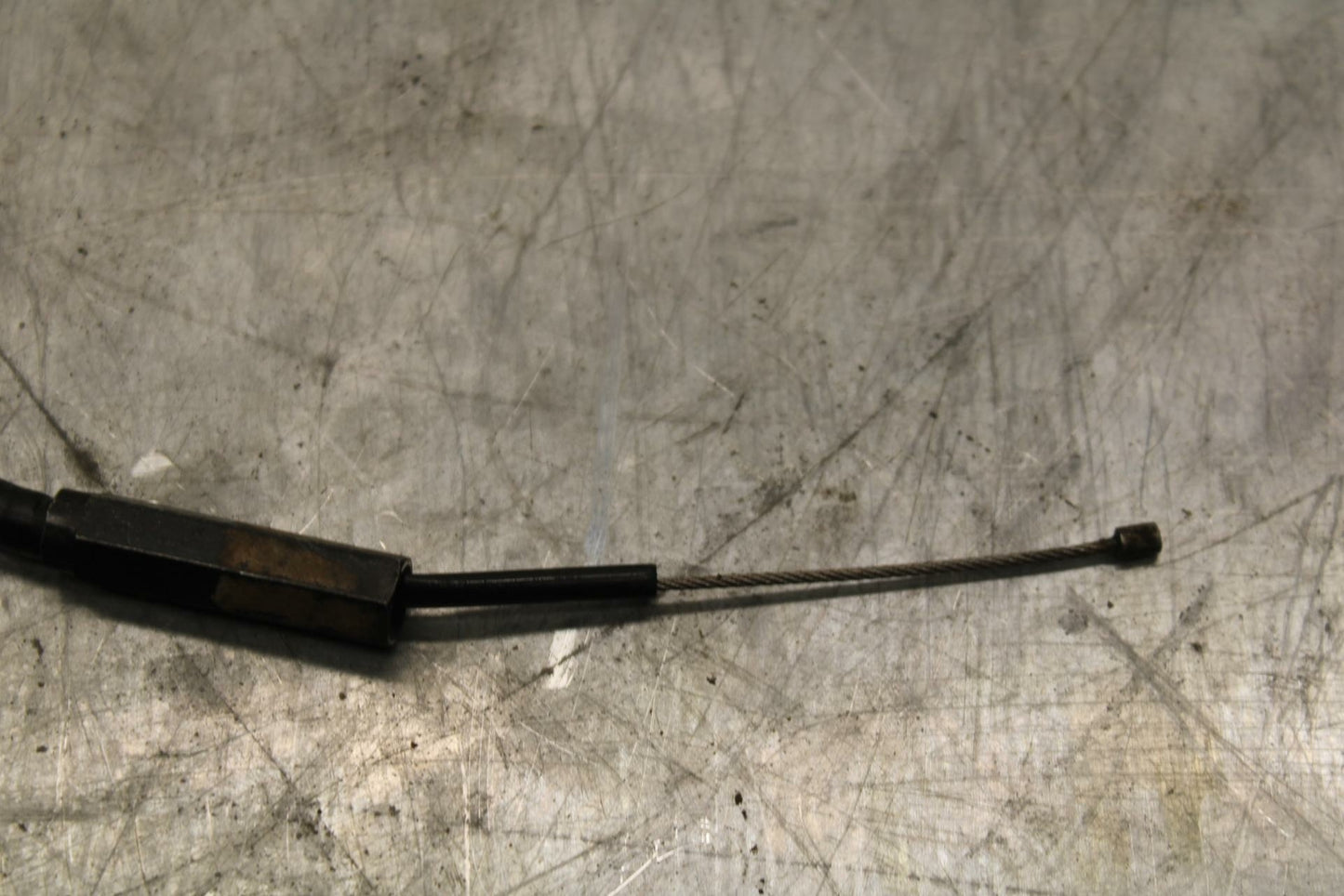 06-20 YAMAHA RAPTOR 700 YFM700R THROTTLE CABLE LINE BB414
