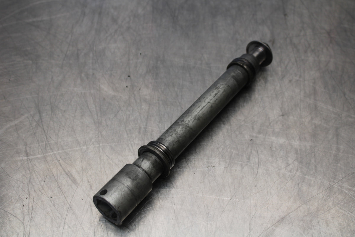 12-16 HONDA CBR1000RR FRONT WHEEL RIM AXLE PIVOT BOLT BB157