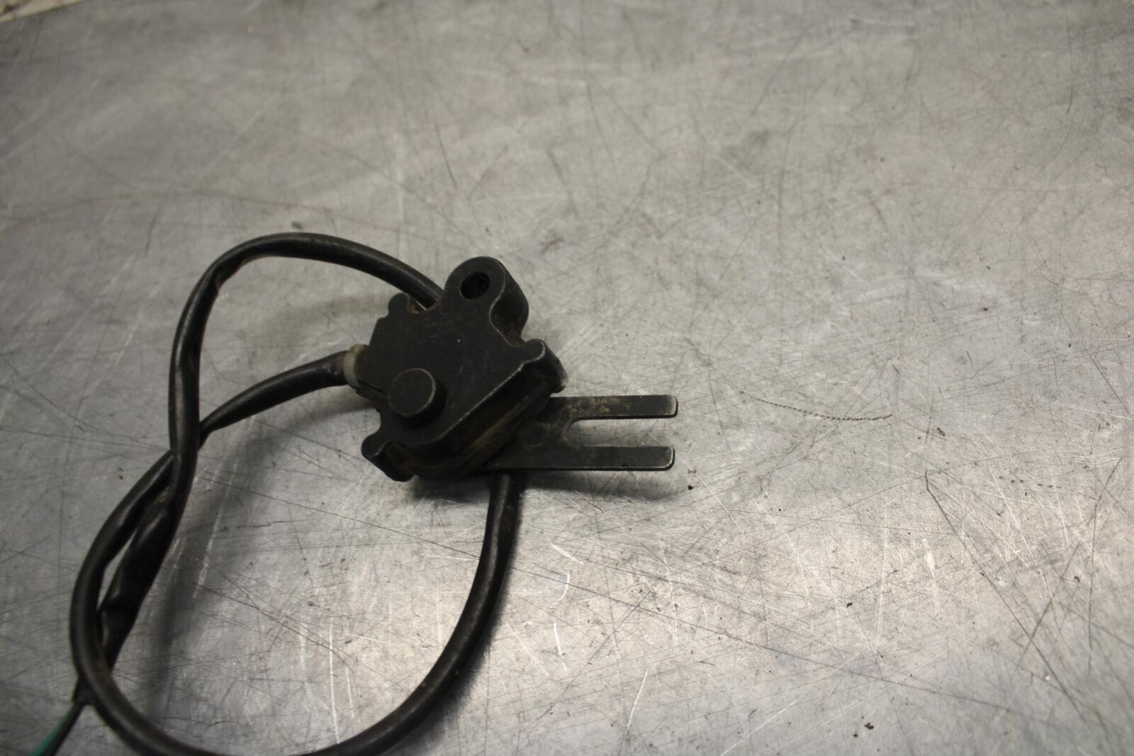 2014 Kawasaki Ninja EX300B ABS KICKSTAND SIDE KICK STAND SENSOR 27010-0097 BB518