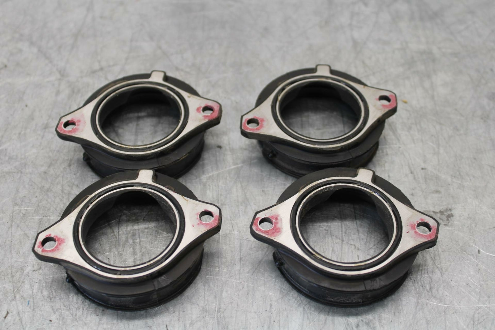 19-20 KAWASAKI NINJA ZX6R MANIFOLD INTAKE BOOTS BB419