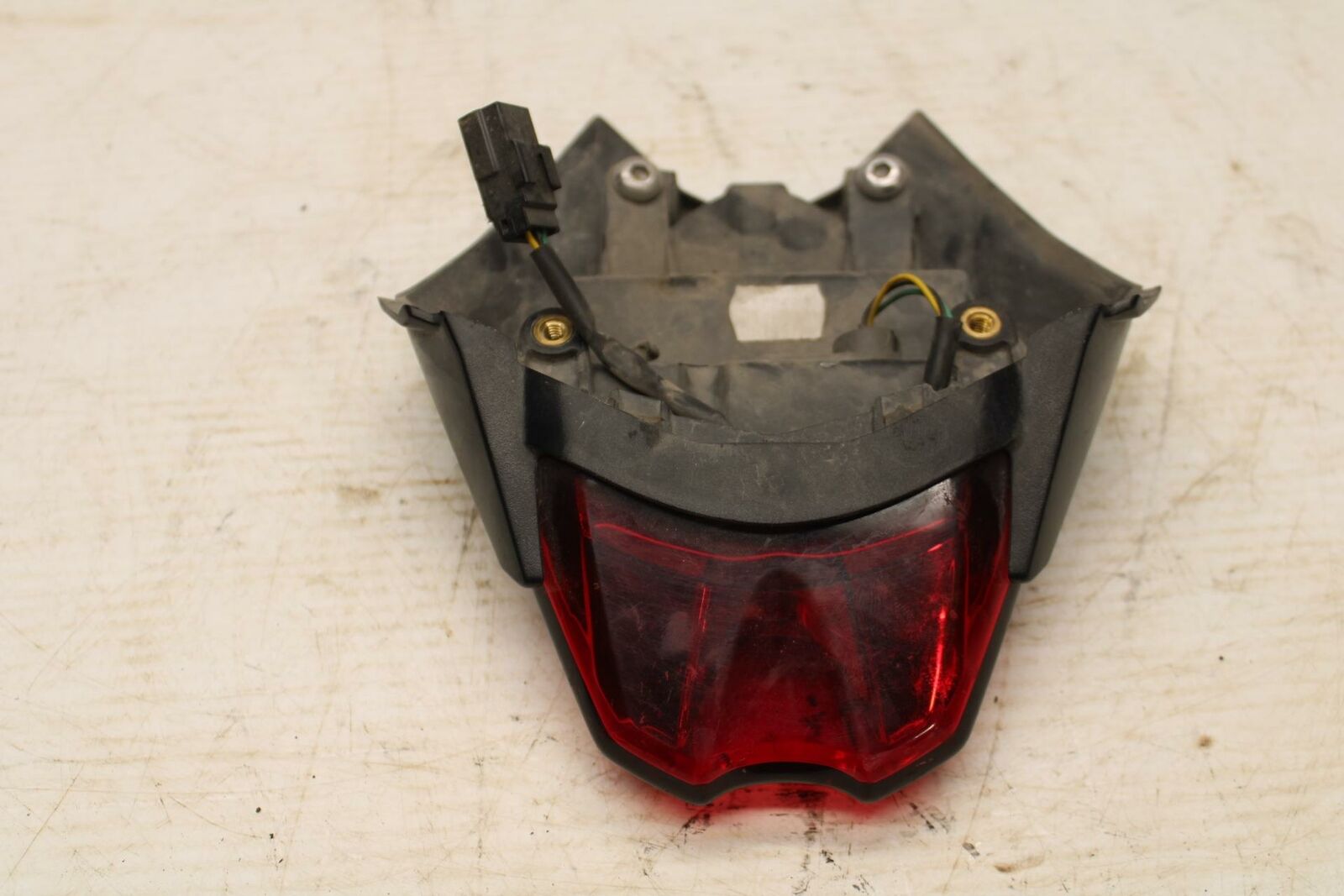 07-16 TRIUMPH STREET TRIPLE REAR TAIL TAILLIGHT BACK BRAKE LIGHT BB356