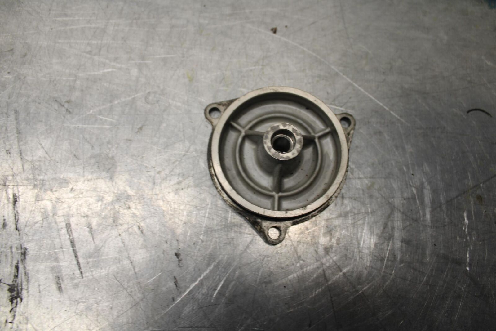 08-10 SUZUKI GSXR 600  ENGINE MOTOR IDLER IDLING GEAR COVER CAP BB92