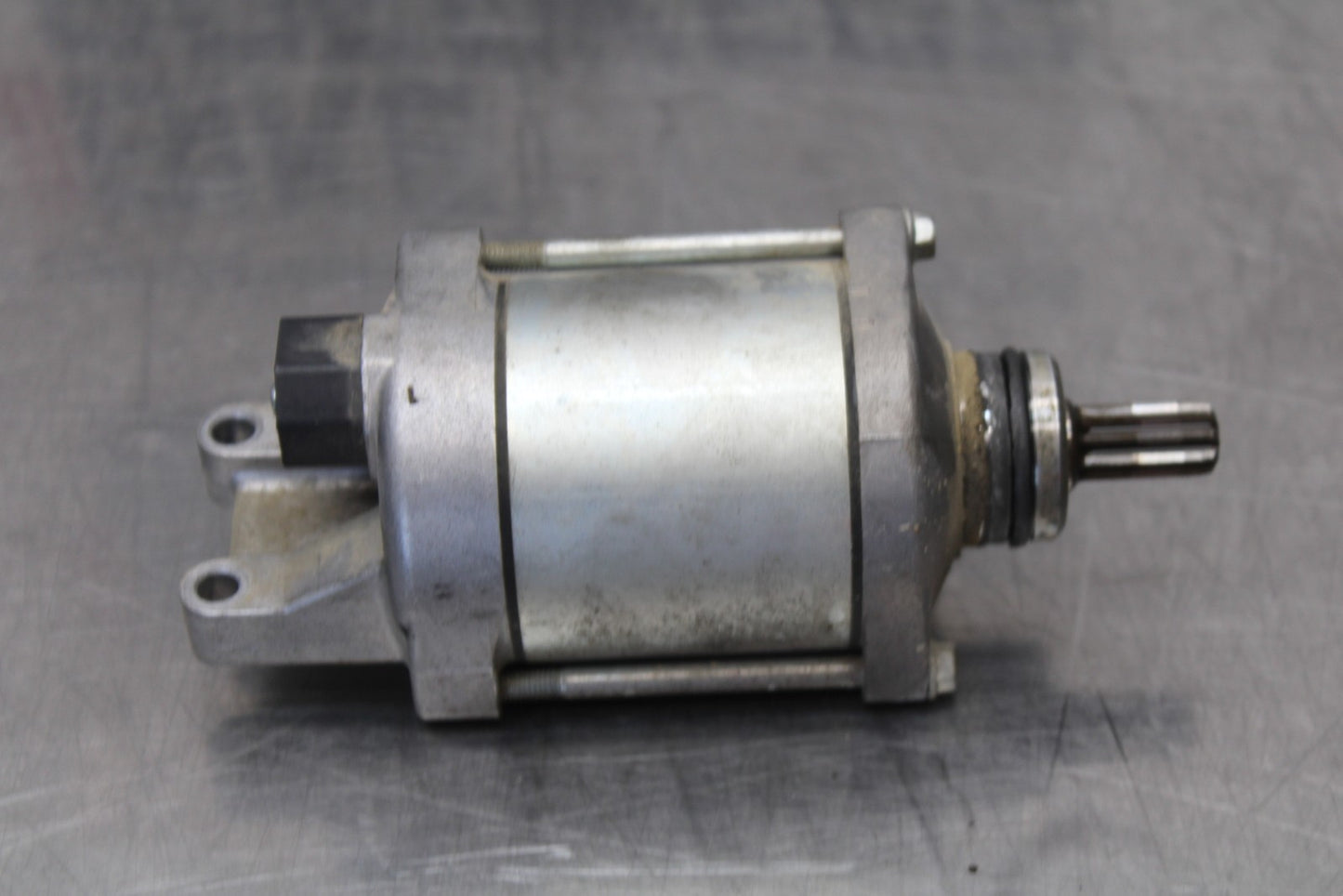 11-22 SUZUKI GSXR 600  ENGINE STARTING STARTER MOTOR -DC 12V BB193