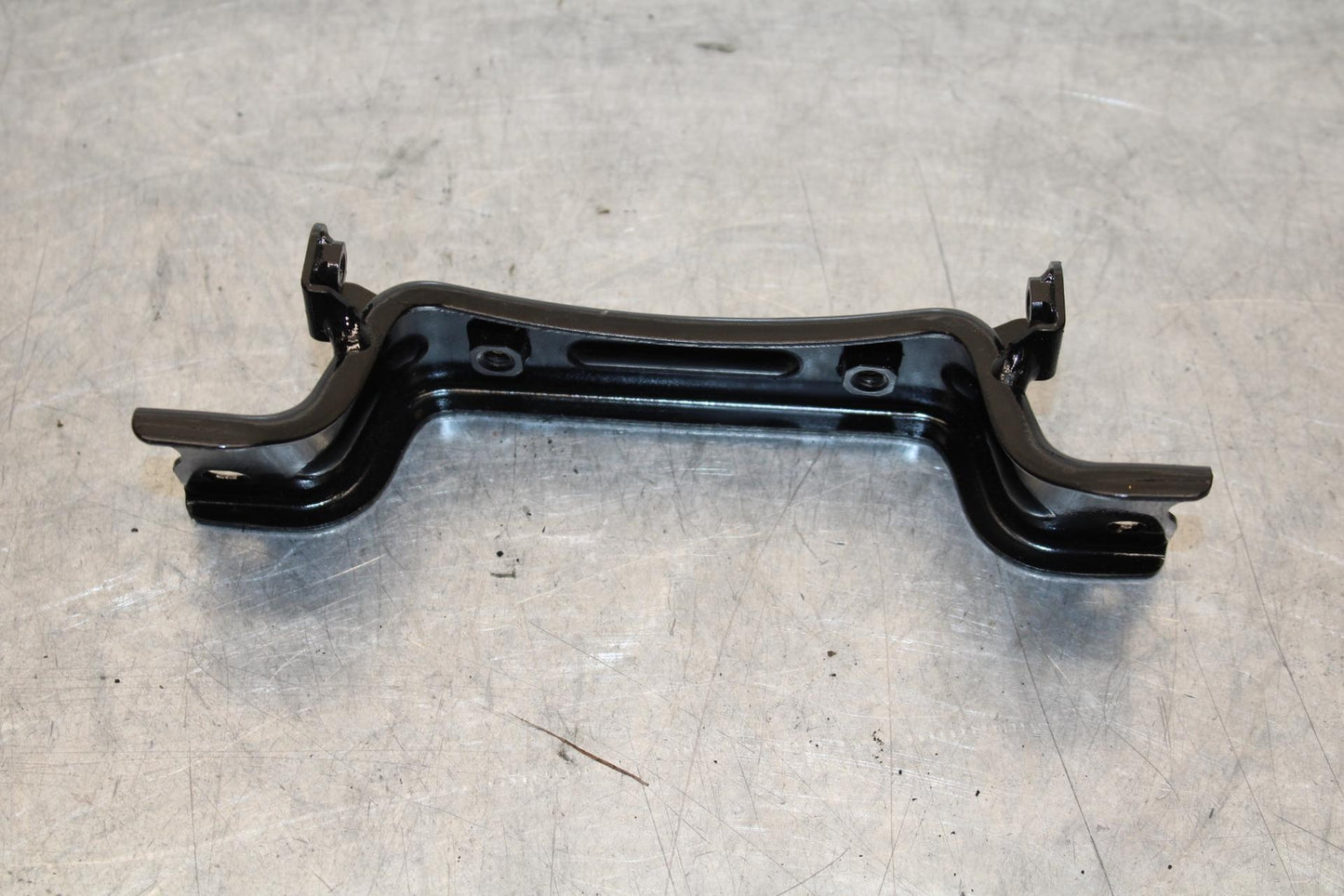 19-22 KAWASAKI Z400 GAS TANK FUEL CELL PETROL RESERVOIR BRACKET MOUNT BB70