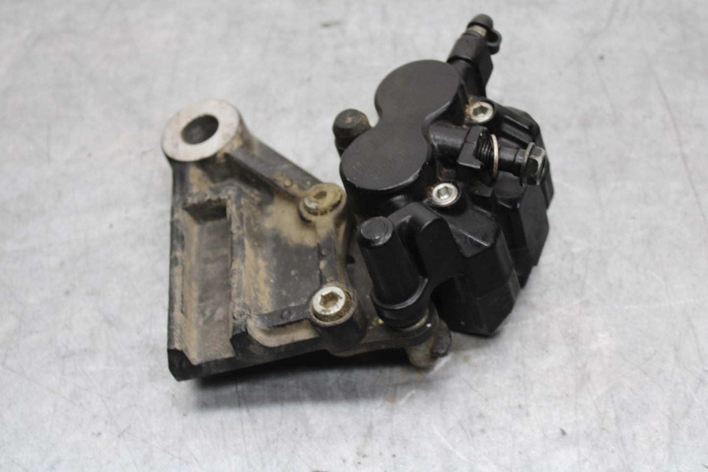 2015 Kawasaki Ninja 300 EX300B ABS REAR BACK BRAKE CALIPER 43080-0151-25S BB61