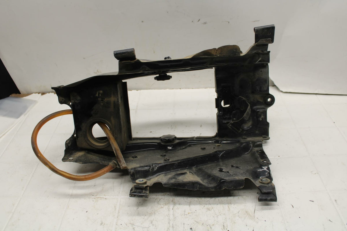 78-79 HONDA GOLDWING 1000 GAS CAP COVER  PANELSUPPORT FAIRING BRACKET BB406