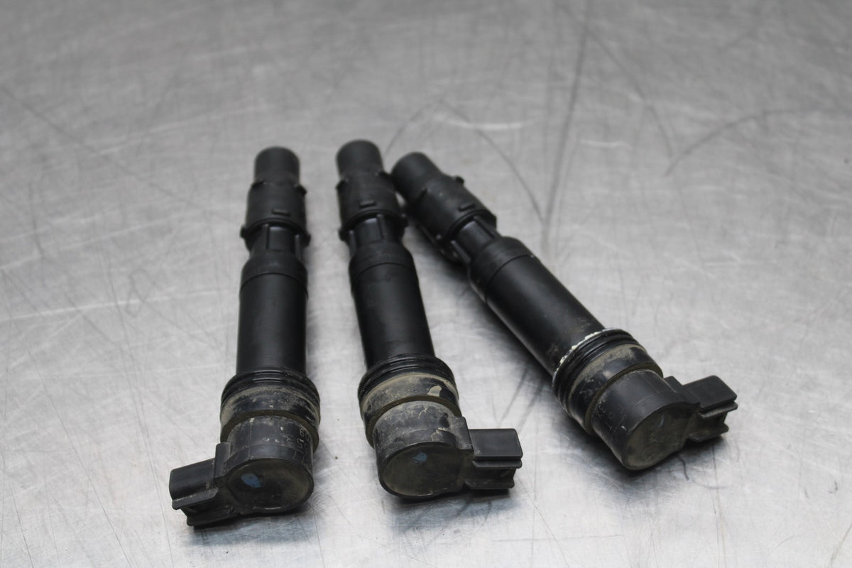 14 TRIUMPH STREET TRIPLE ABS IGNITION COILS COIL SPARK PLUG CAPS BB808