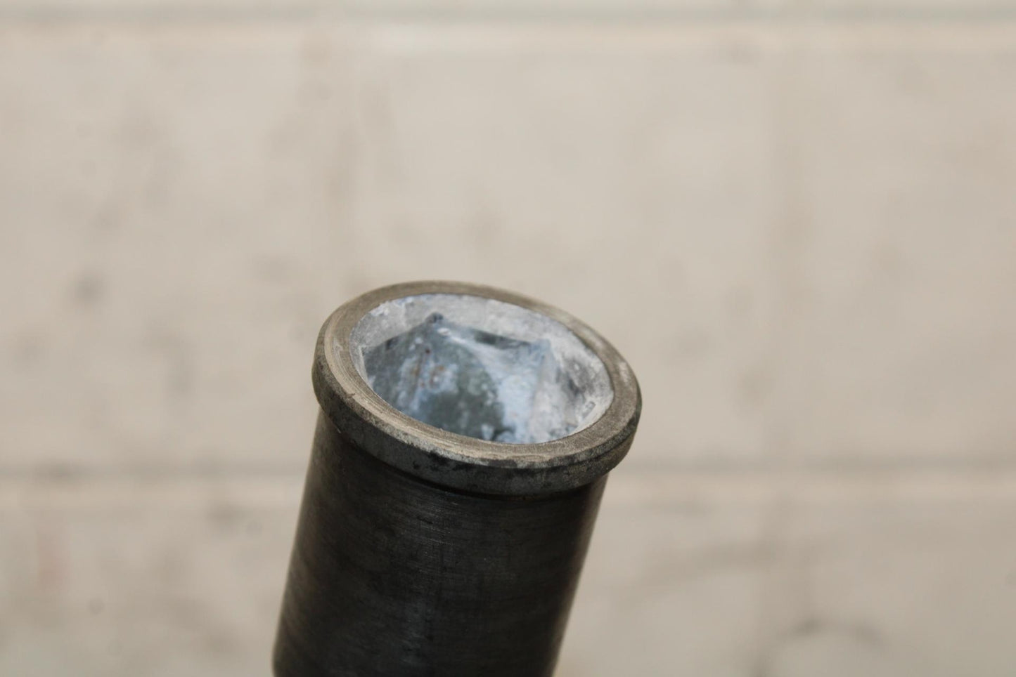 2000 Kawasaki Ninja ZX12R ZX1200A FRONT WHEEL RIM AXLE PIVOT BOLT 41068-1426 BB5