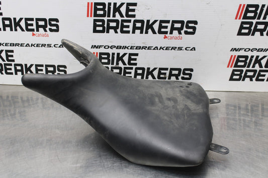 17-18 YAMAHA YZF R3 FRONT DRIVERS SEAT PAD SADDLE PILLION BB813