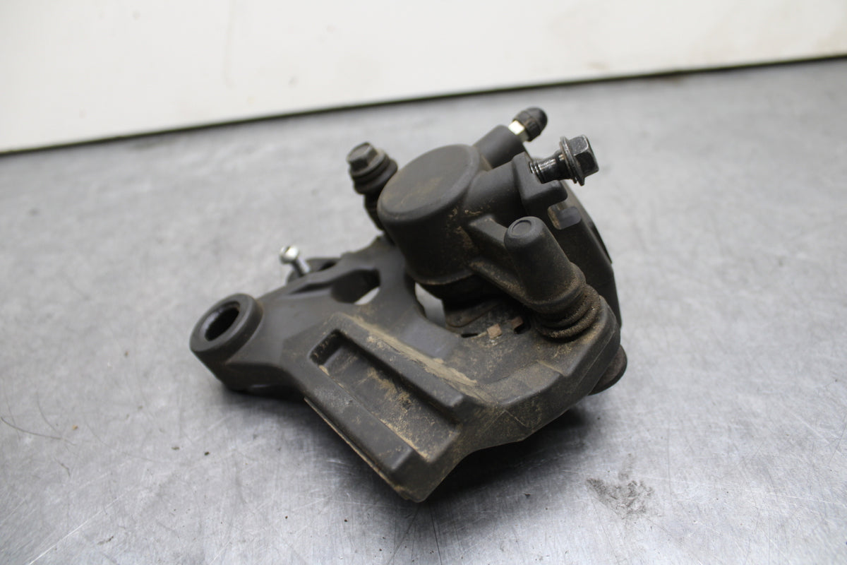 19-21 YAMAHA YZF R3 REAR BACK BRAKE CALIPER W MOUNT BRACKET BB121