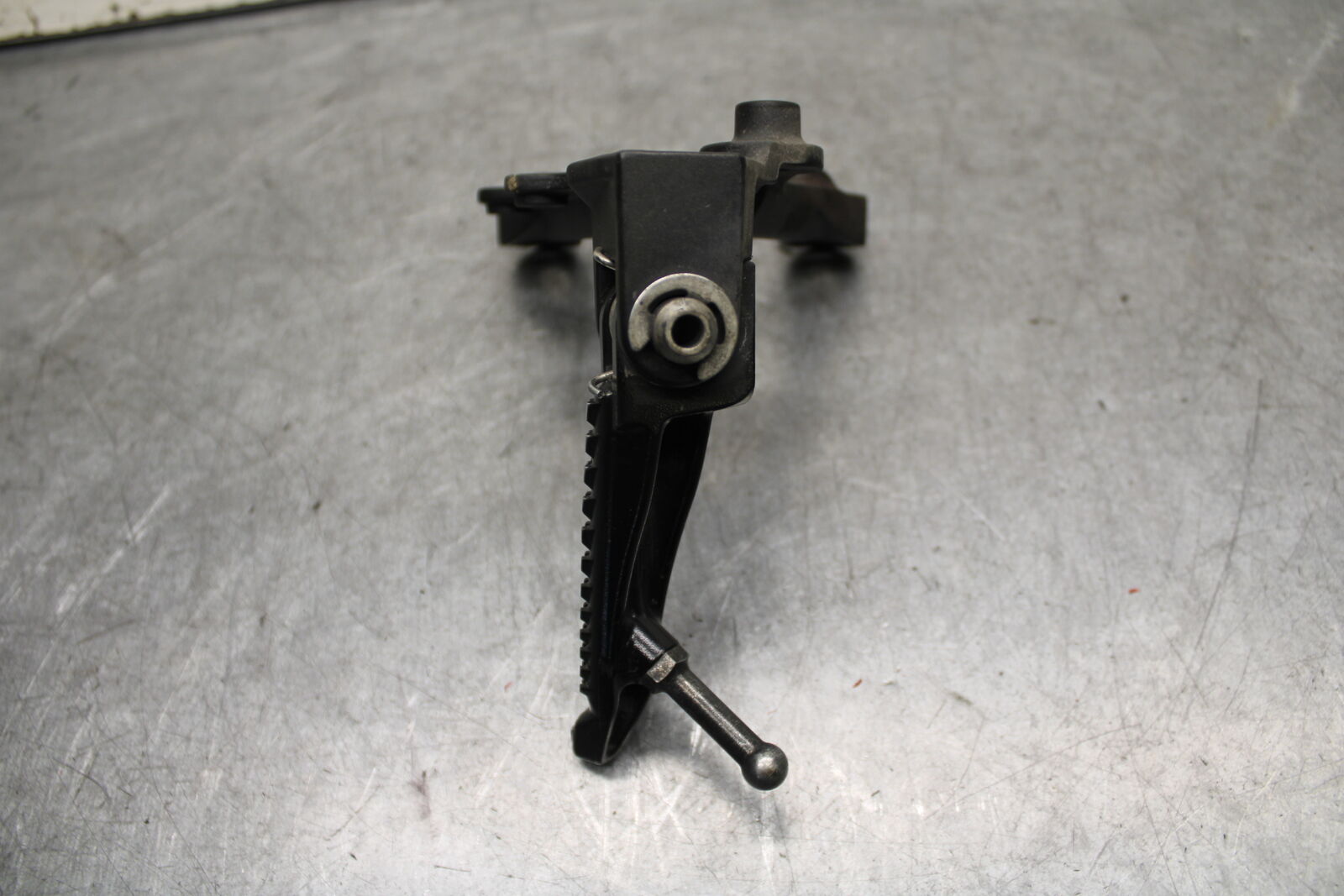 13-18 KAWASAKI NINJA ZX6R LEFT REARSET REAR SET DRIVER FOOT PEG REST STOP BB666