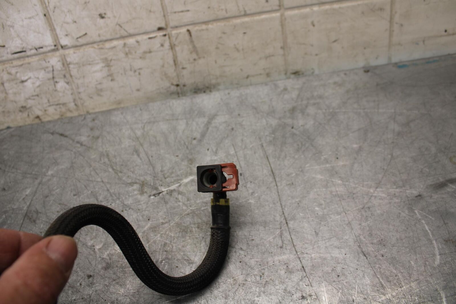 19-20 KAWASAKI NINJA ZX6R ZX636 FUEL HOSE GAS LINE TUBE PIPE BB528