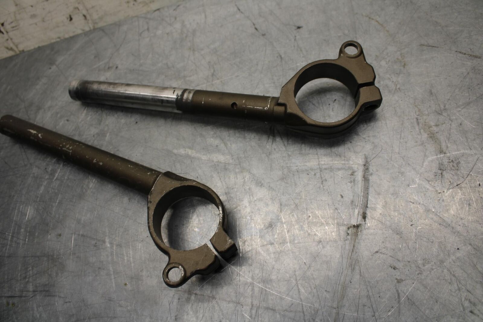 05-06 KAWASAKI NINJA ZX6R 636 LEFT RIGHT CLIP ON ONS HANDLEBARS PAIR SET BB505