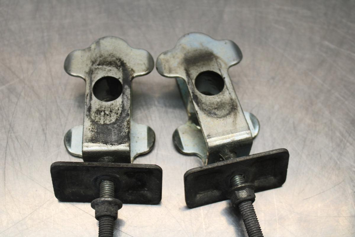 04-09 SUZUKI GS500F SWINGARM CHAIN TENSIONER ADJUSTMENT BRACKETS  BB165