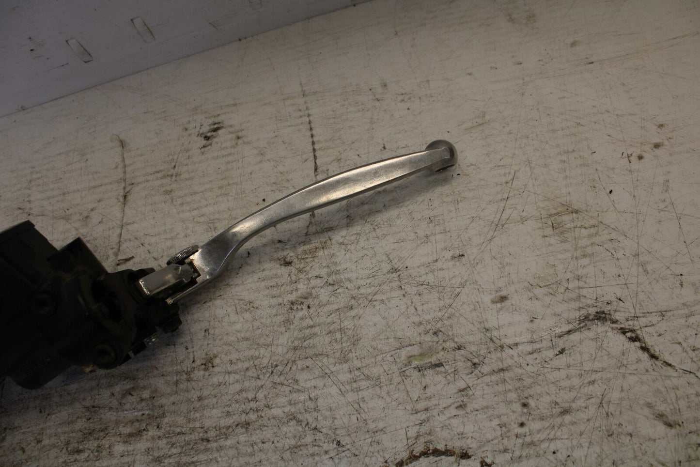 07-09 KAWASAKI VERSYS 650 FRONT BRAKE MASTER CYLINDER w/ LEVER BB302