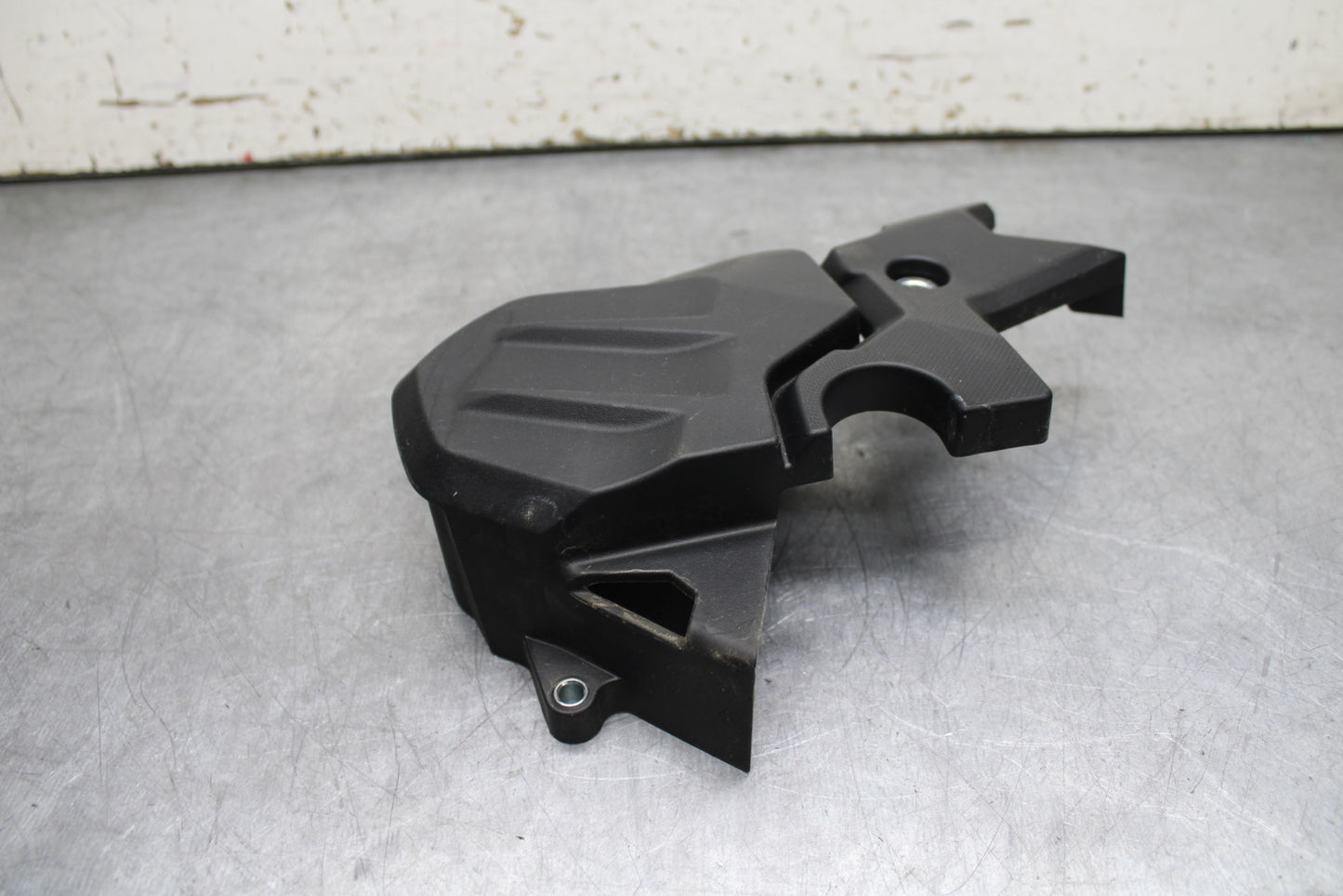 24 KAWASAKI NINJA 500 ABS ENGINE SPROCKET COVER BB730