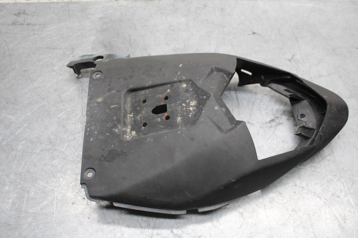 2009 Kawasaki Ninja ZX6R ZX600R REAR TAILLIGHT BRAKE LIGHT TRIM  BB548