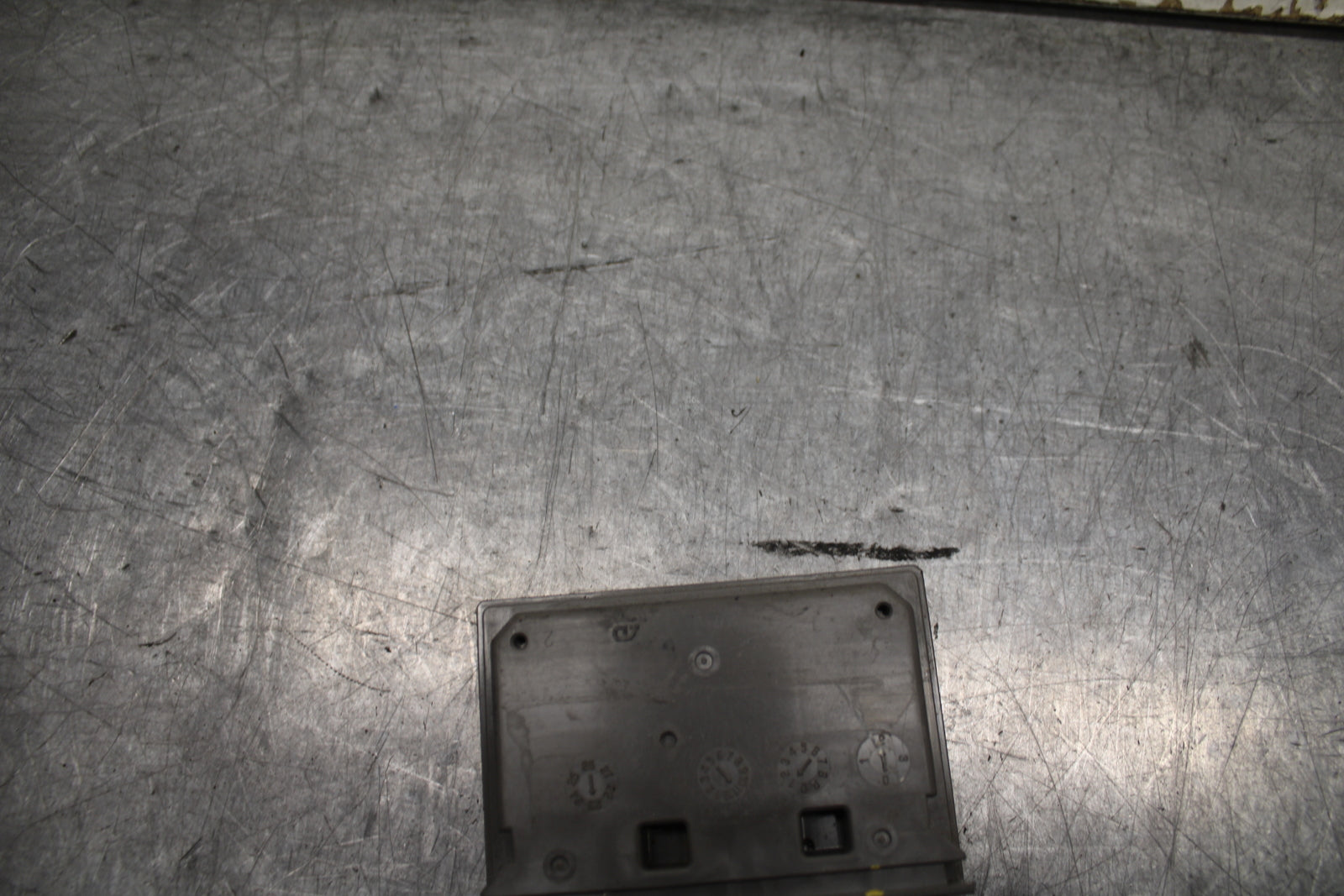 24 KAWASAKI NINJA 500 ABS RELAY ASSEMBLY FUSE BOX BB744