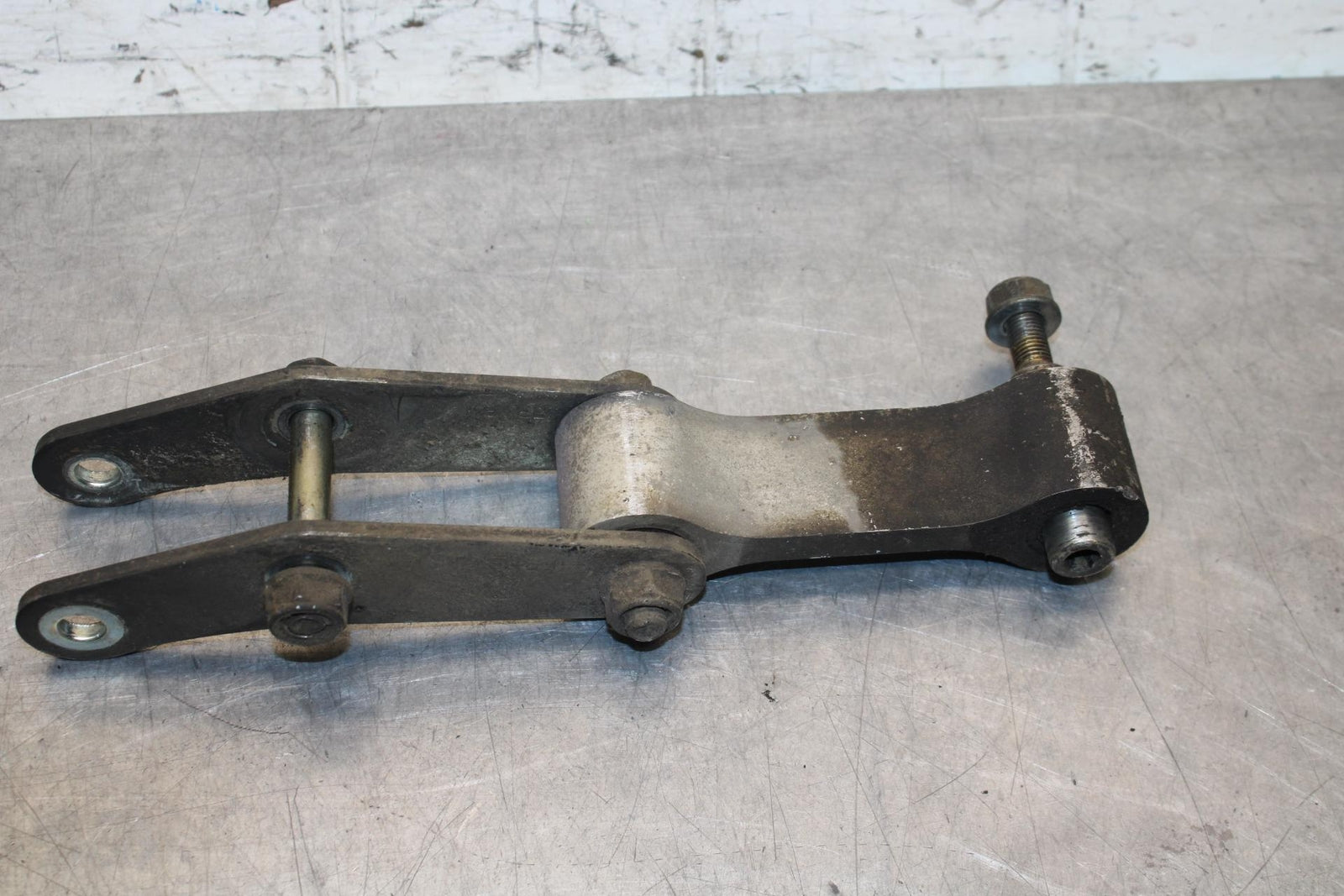 1999 Honda CBR600F4 REAR  SHOCK LINKAGE LINK 52461-MBW-000 52475-MAS-E00  BB70