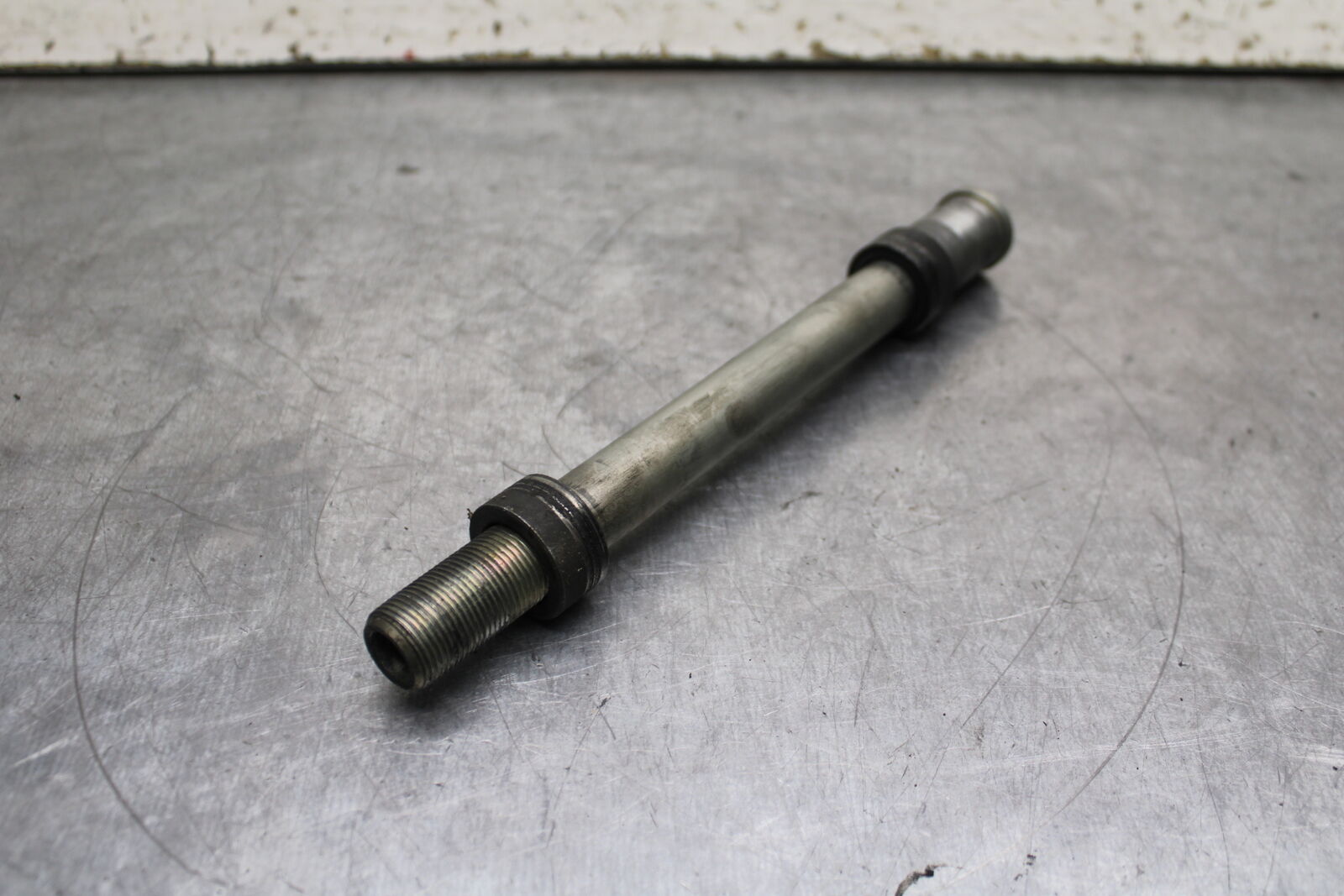 12-13 KAWASAKI Z1000 FRONT WHEEL RIM AXLE PIVOT BOLT BB743