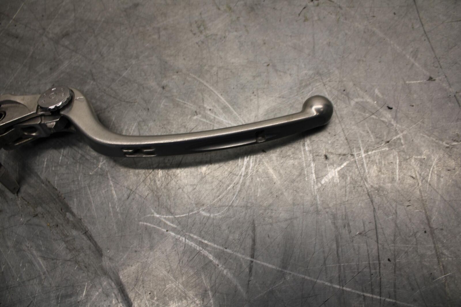 2008 Suzuki GSXR1000 RIGHT CLIPON HANDLEBAR BRAKE LEVER 57300-29G00 #B BB519