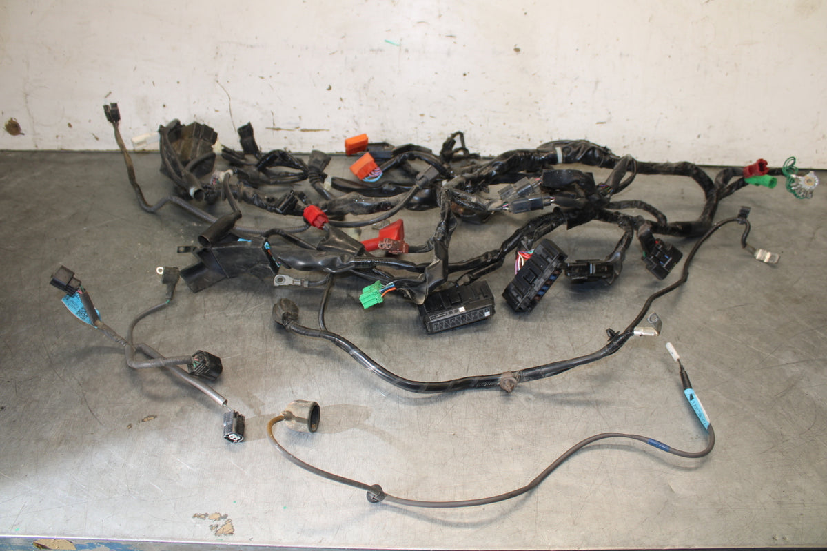 13-15 HONDA CBR500R MAIN ENGINE WIRING HARNESS MOTOR WIRE LOOM BB704