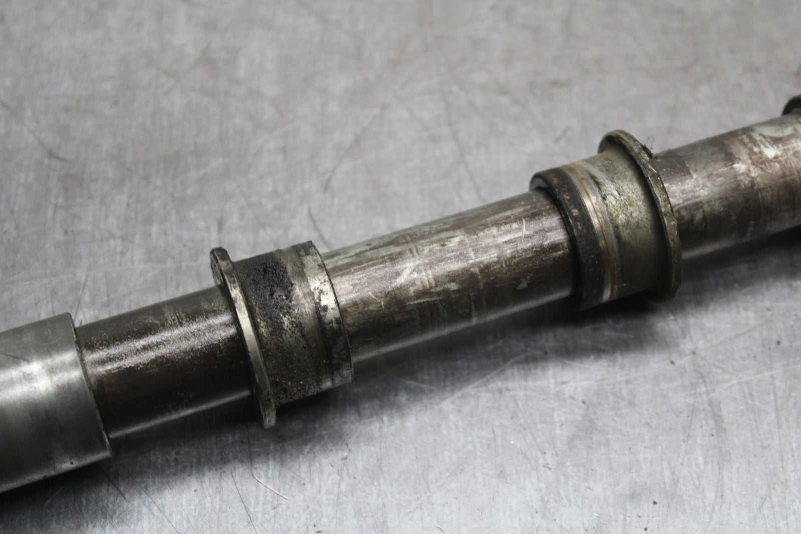 00-02 KAWASAKI NINJA ZX6R FRONT WHEEL RIM AXLE PIVOT BOLT BB750