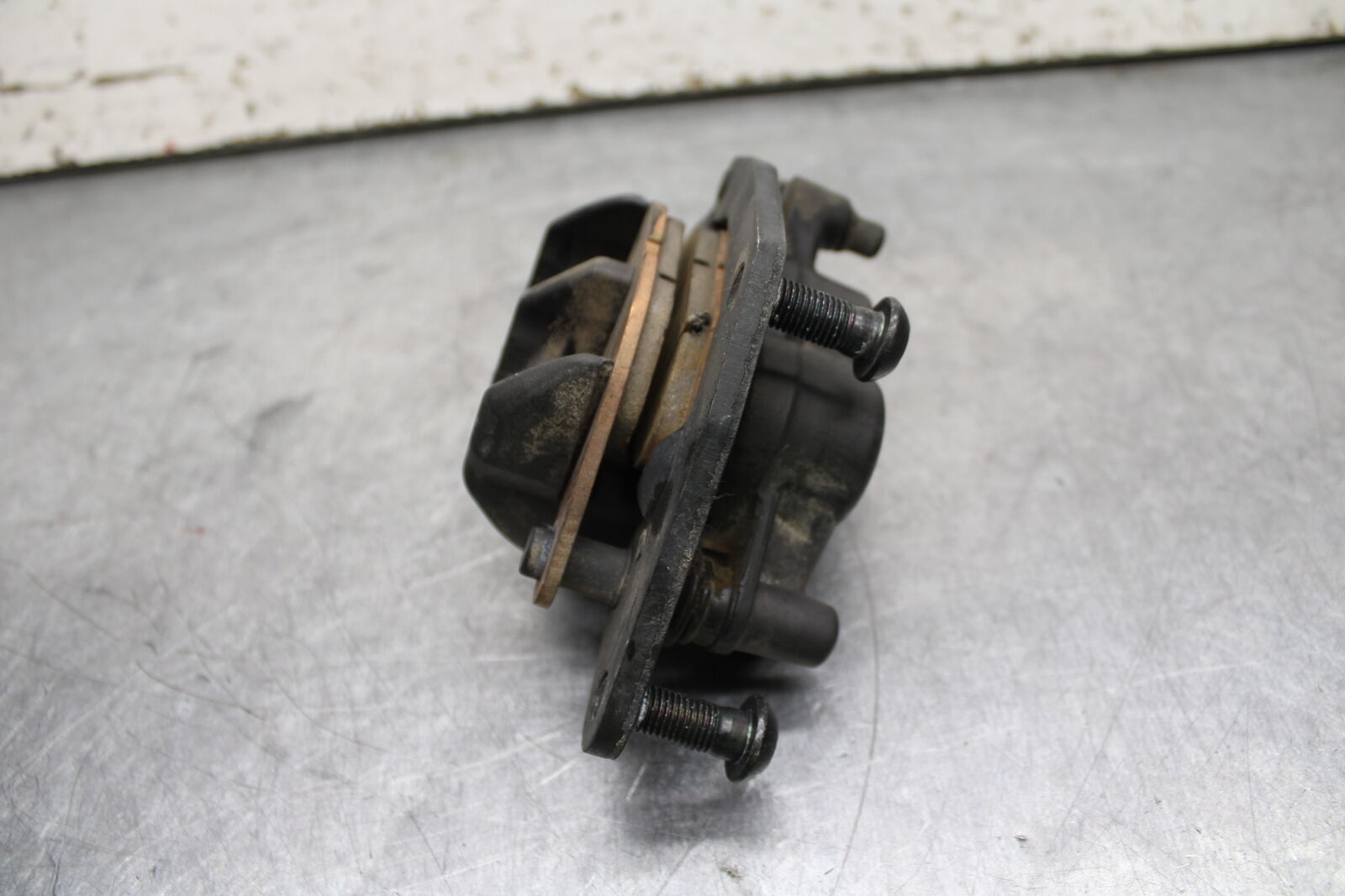 19-24 YAMAHA R3 RIGHT FRONT BRAKE CALIPER BB736