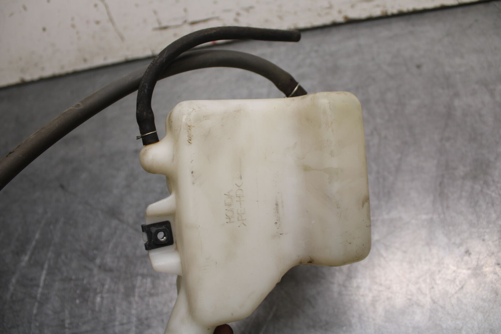 10-13 HONDA SHADOW RS 750 VT750RS COOLANT WATER TANK RESERVOIR BOTTLE BB718
