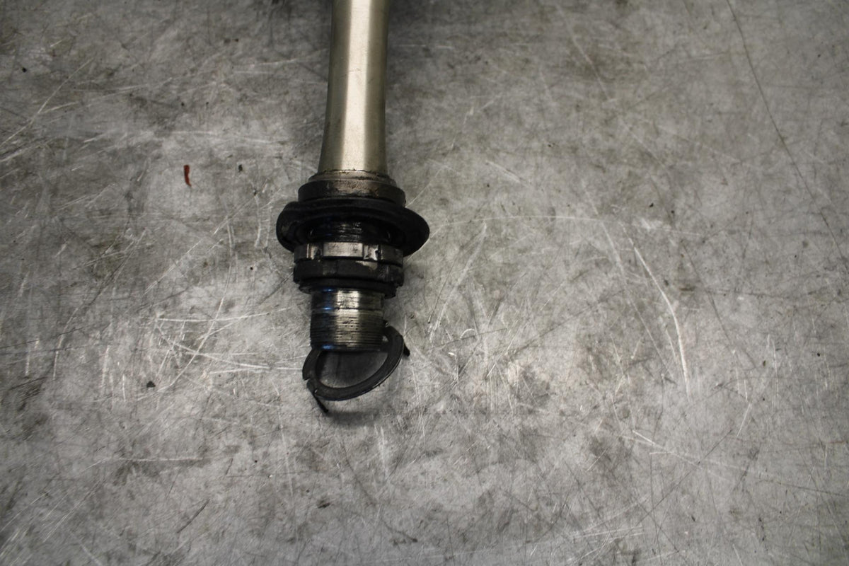 2002 Yamaha YZF R6  FORKS CLAMP LOWER TRIPLE TREE STEM 5MT-23340-00-00 BB545