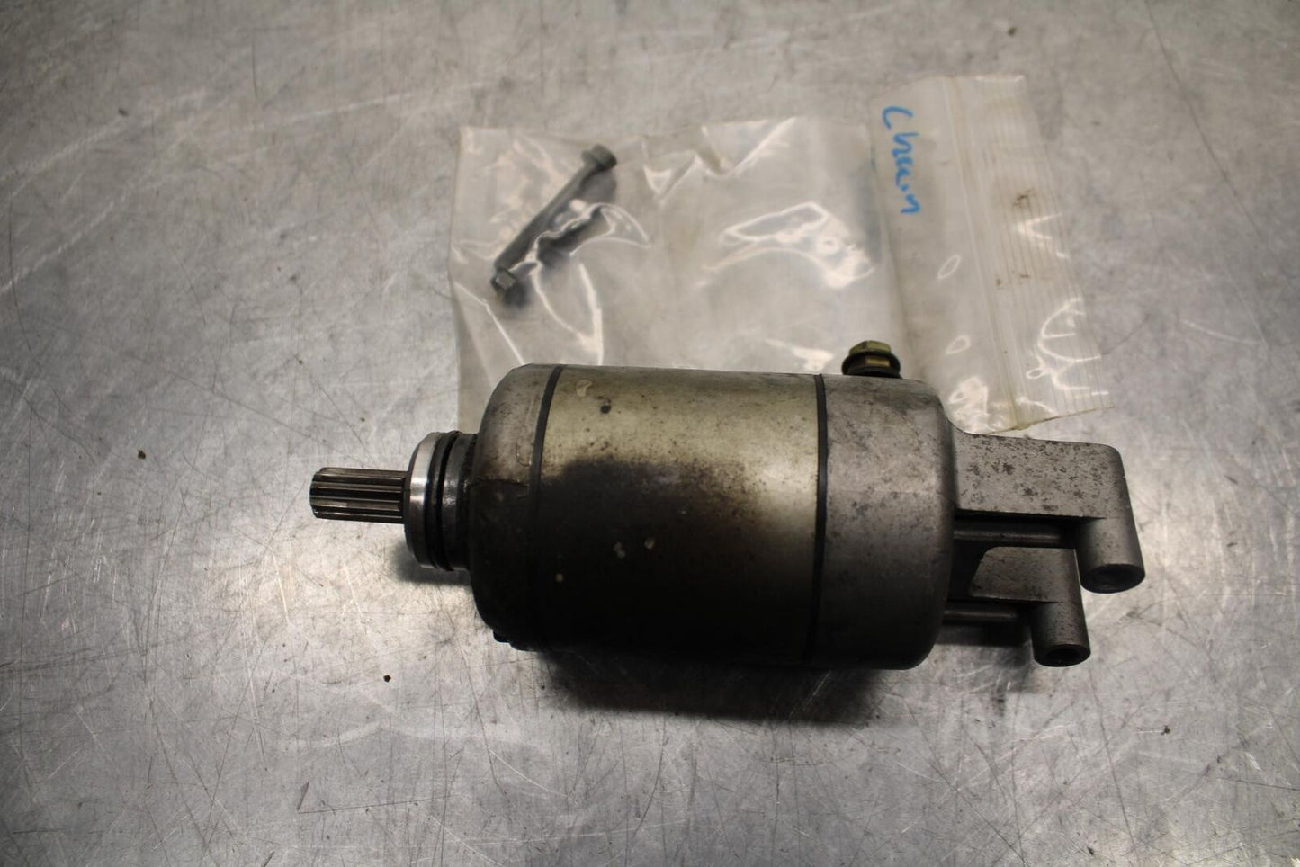 2001 Yamaha YZF R6 ENGINE STARTING STARTER MOTOR -DC 12V 5EB-81890-00-00 BB68