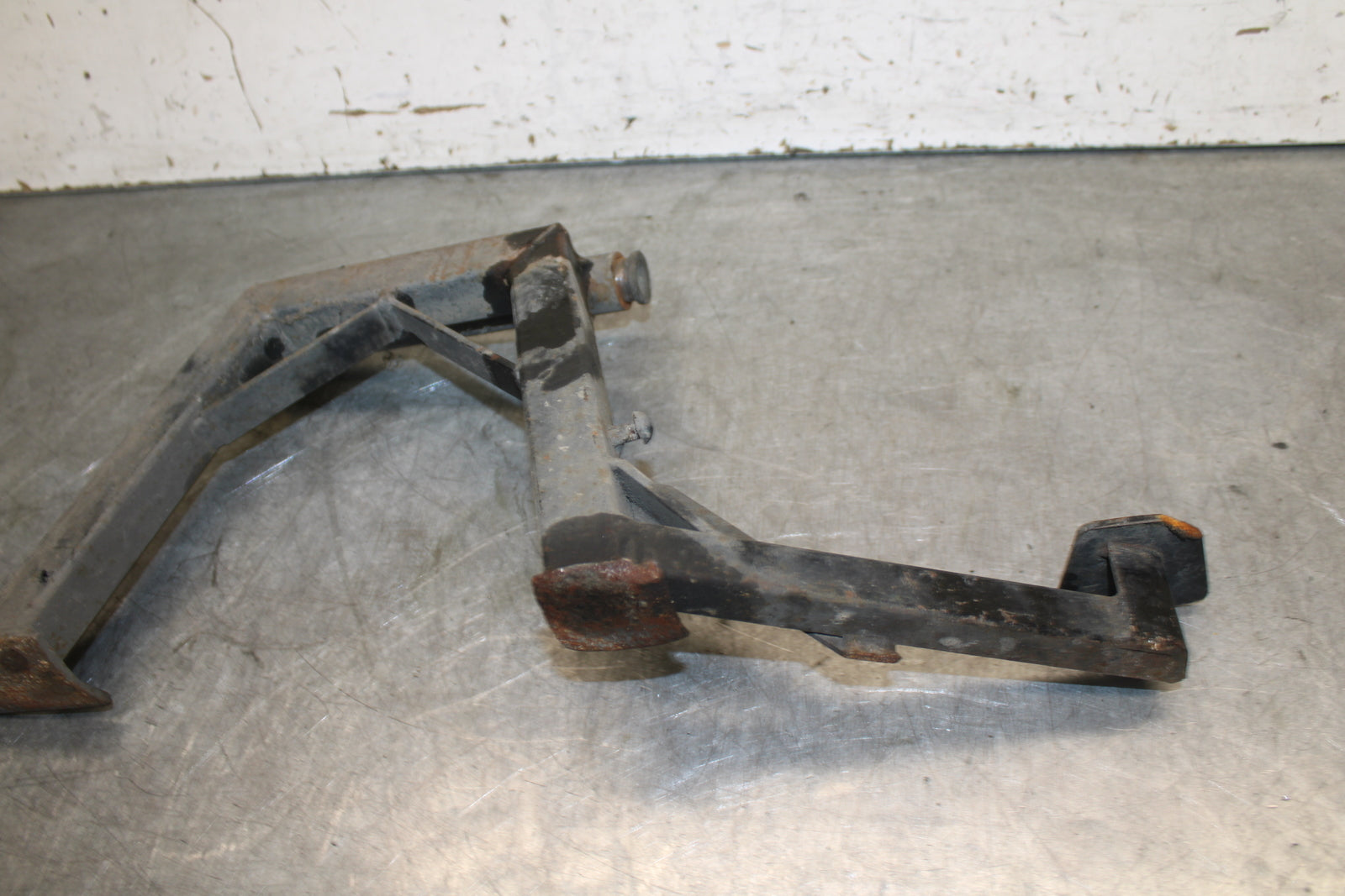 93-00 HONDA GOLDWING 1500 GL1500SE CENTER MAIN STAND BB700