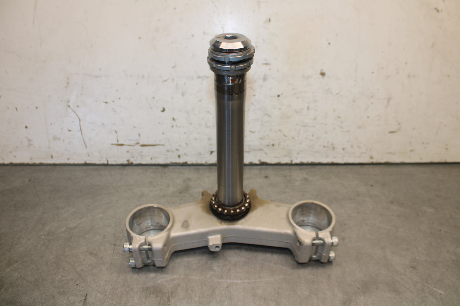 19-23 KAWASAKI NINJA ZX6R FRONT FORKS CLAMP LOWER TRIPLE TREE STEM BB701