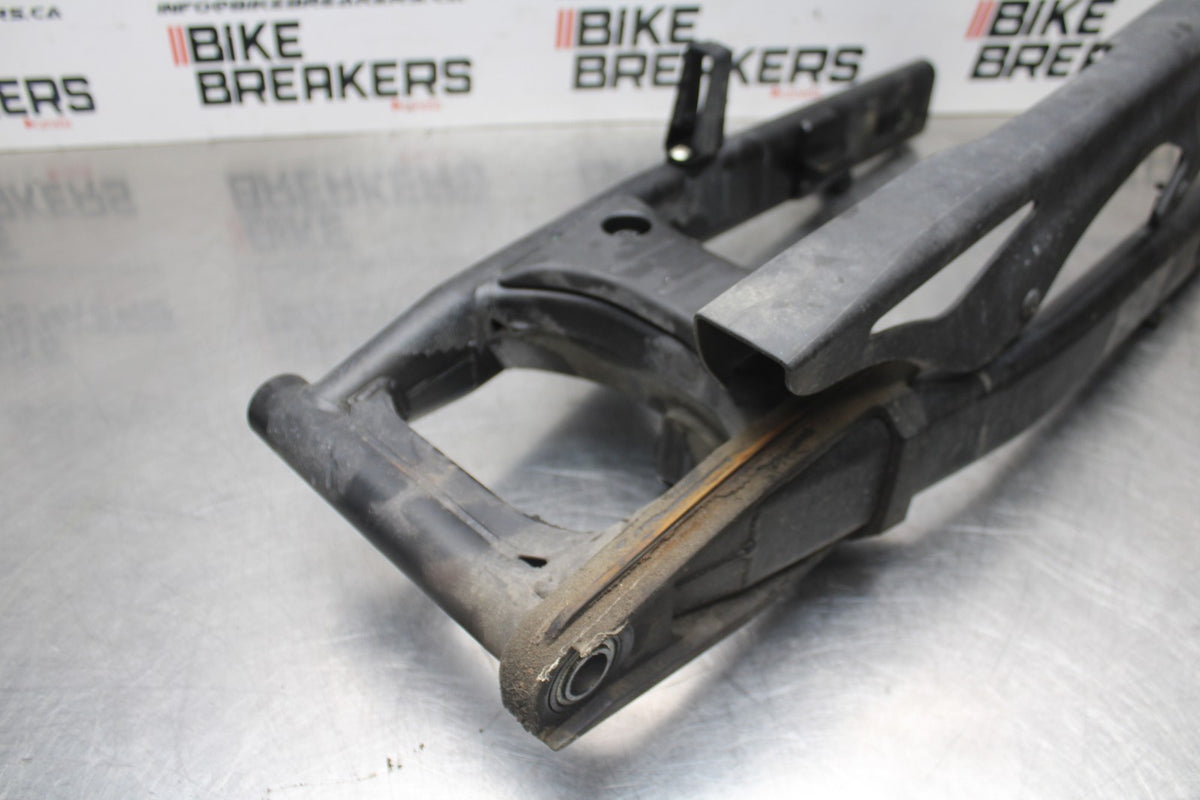 17-24 SUZUKI SV650 REAR SWINGARM BACK SUSPENSION SWING ARM BB829