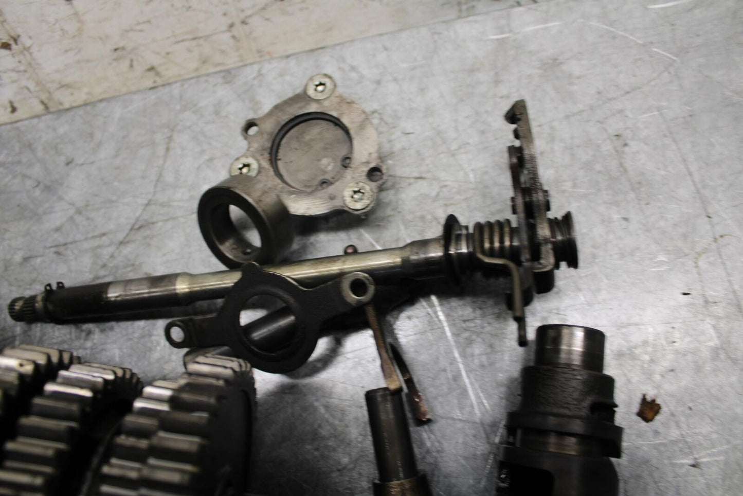 2007 Suzuki GSXR600 ENGINE MOTOR TRANSMISSION TRANNY GEARS 24120-01H00 BB540