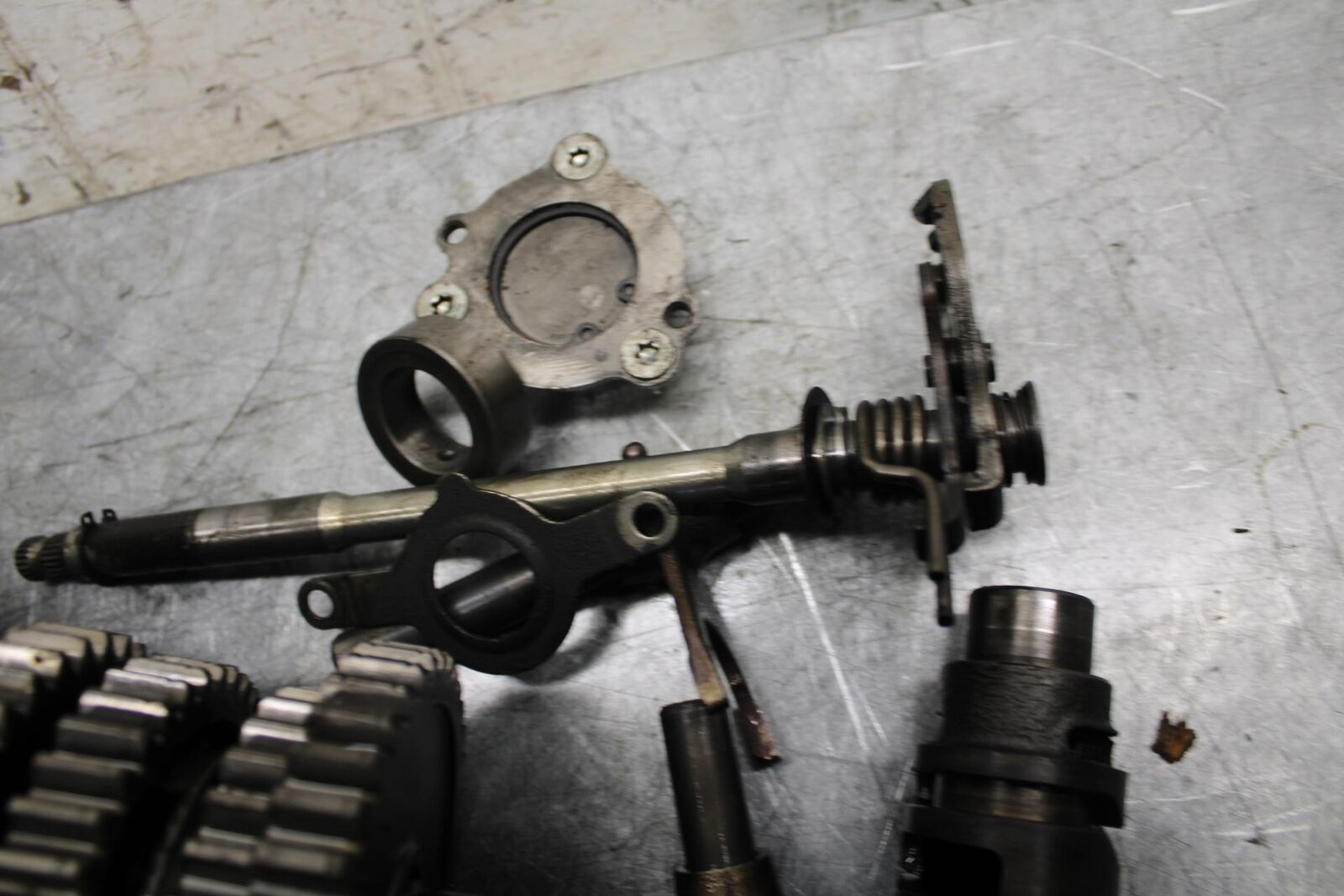 2007 Suzuki GSXR600 ENGINE MOTOR TRANSMISSION TRANNY GEARS 24120-01H00 BB540