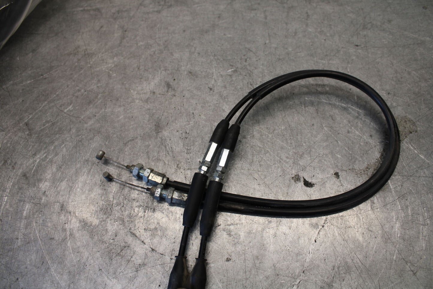 03-07 SUZUKI SV1000S THROTTLE CABLES LINES BB657