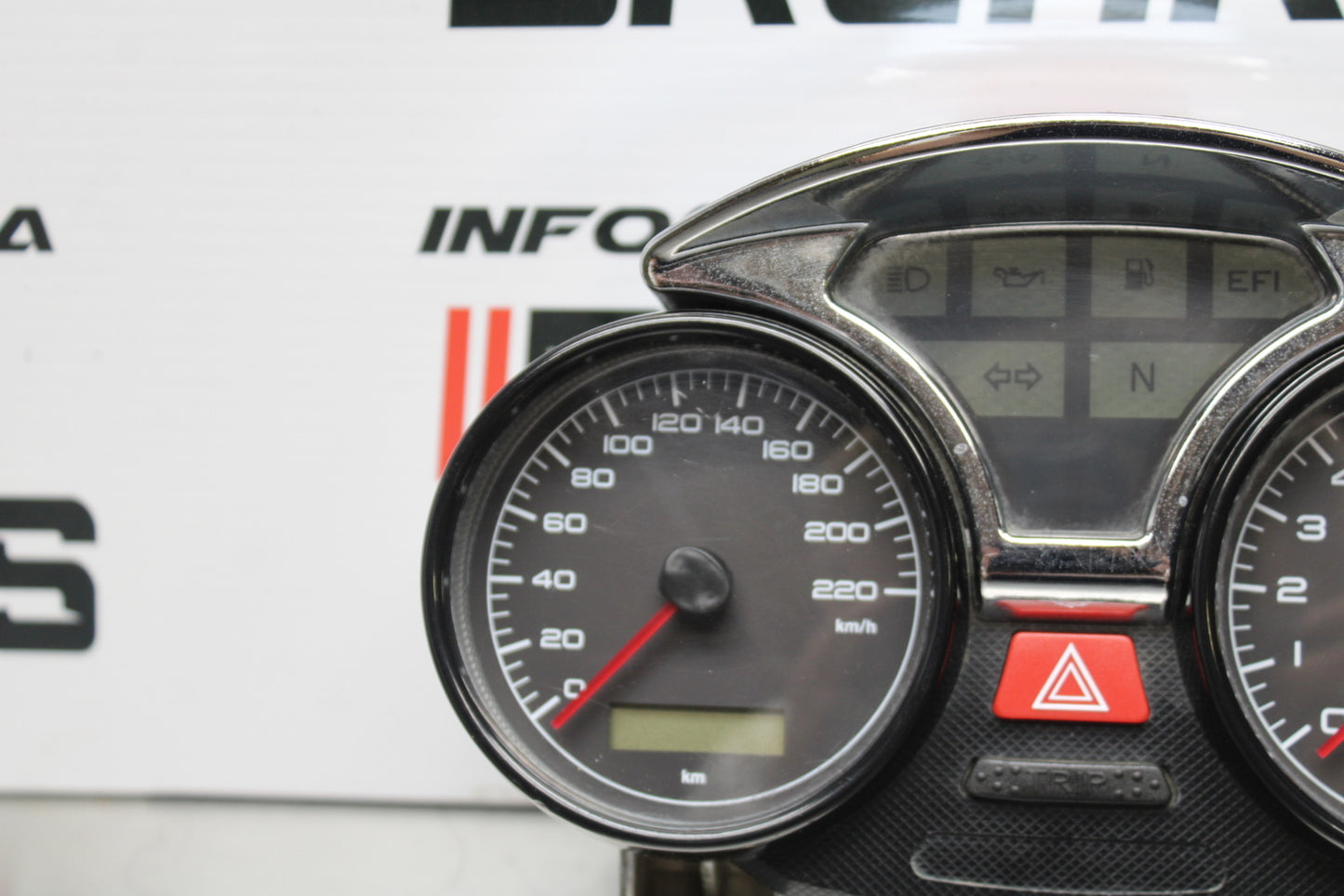 08 MOTO GUZZI BREVA 750 SPEEDO TACH GAUGES DISPLAY CLUSTER SPEEDOMETER BB154