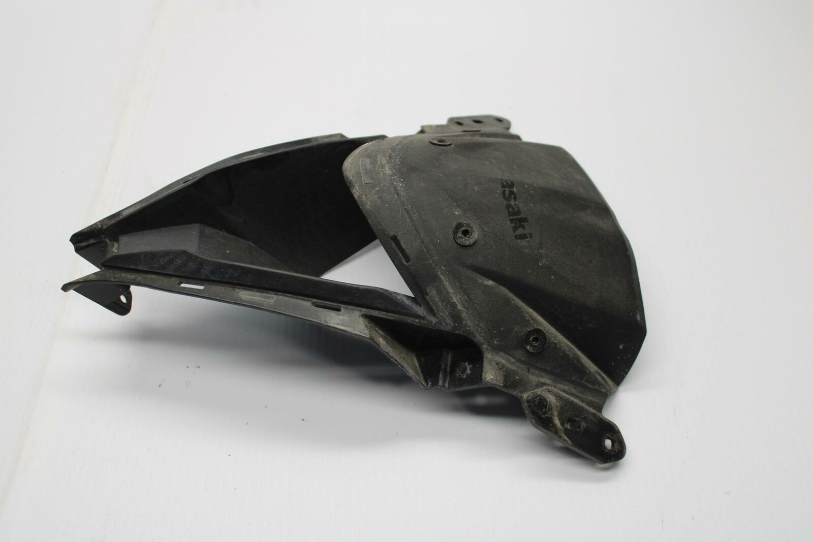 13-18 KAWASAKI NINJA ZX6R FRONT CENTER COWL FAIRING BB240