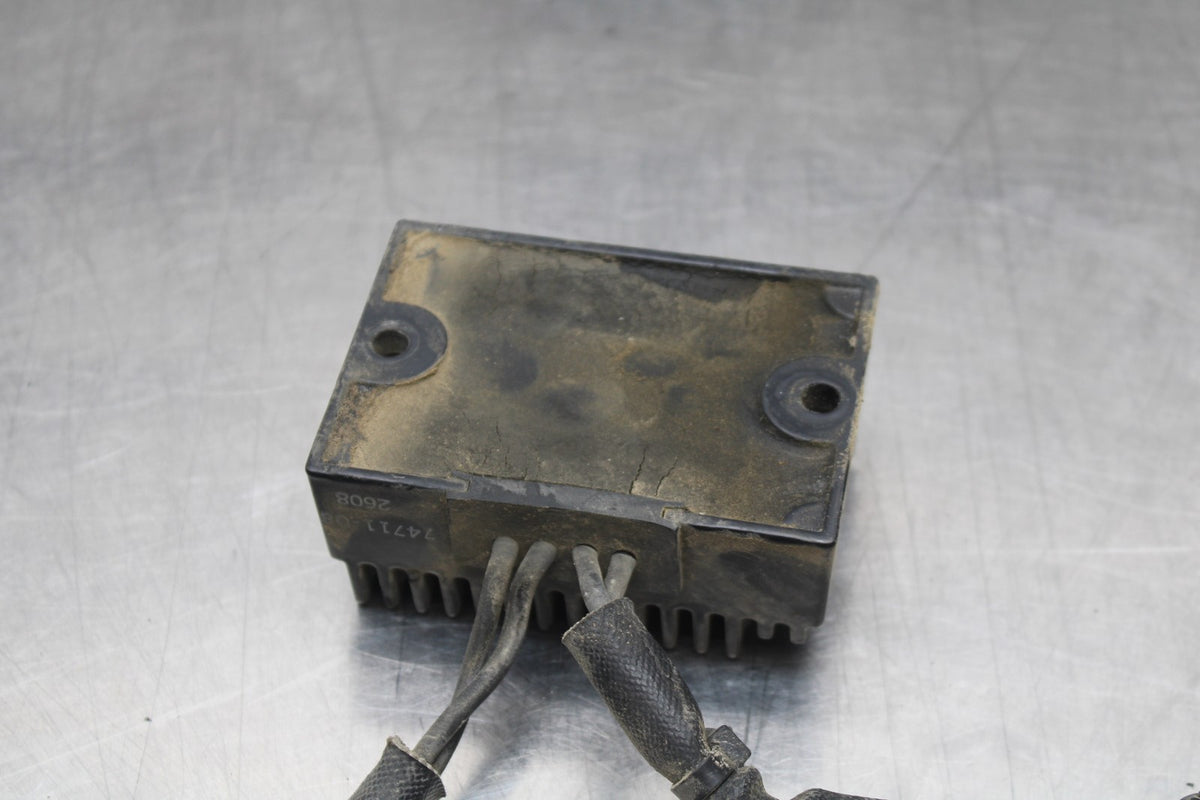 09 HARLEY-DAVIDSON SPORTSTER 1200 XL1200C RECTIFIER VOLTAGE REGULATOR BB776