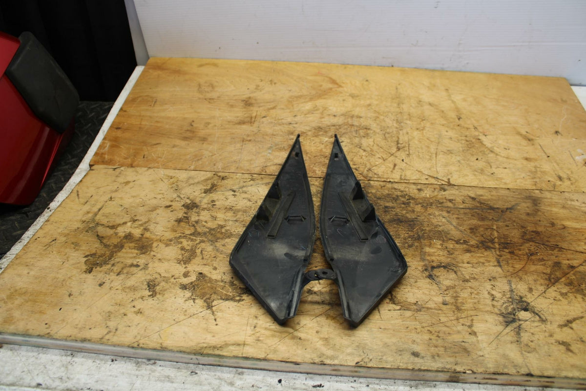 07-08 YAMAHA YZF R1 RIGHT LEFT INNER FAIRINGS COWLS PANELS TRIMS BB337