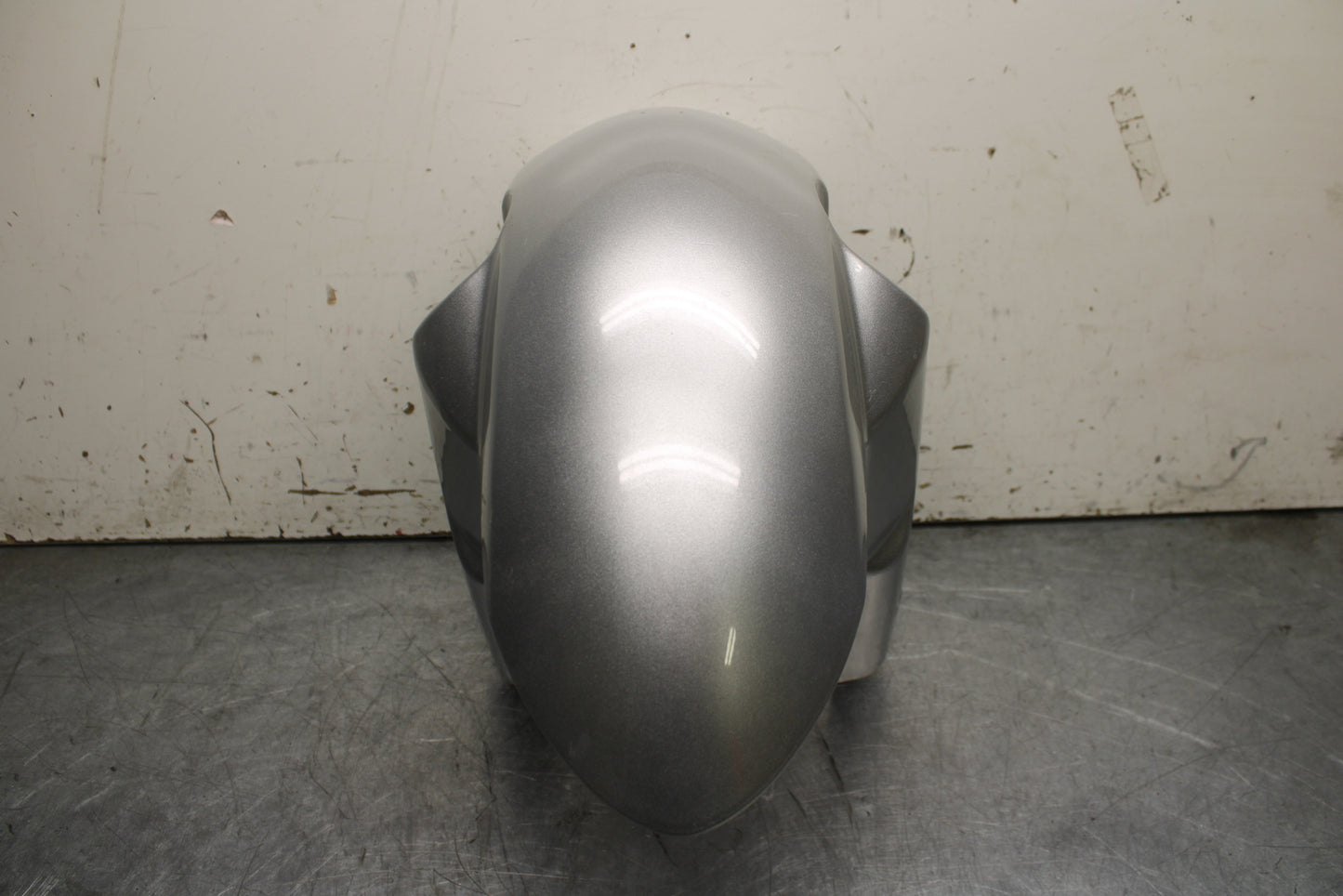 08-10 SUZUKI GSXR 600  AFTERMARKET FRONT WHEEL FENDER COWL FAIRING BB630