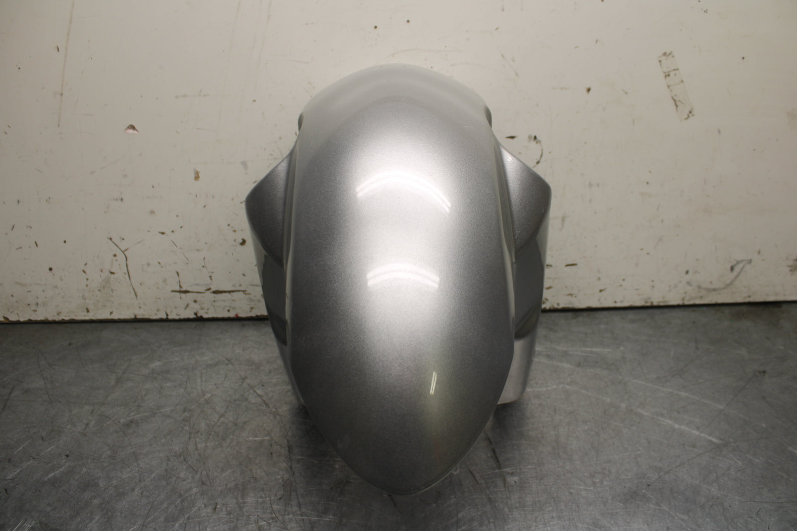 08-10 SUZUKI GSXR 600  AFTERMARKET FRONT WHEEL FENDER COWL FAIRING BB630