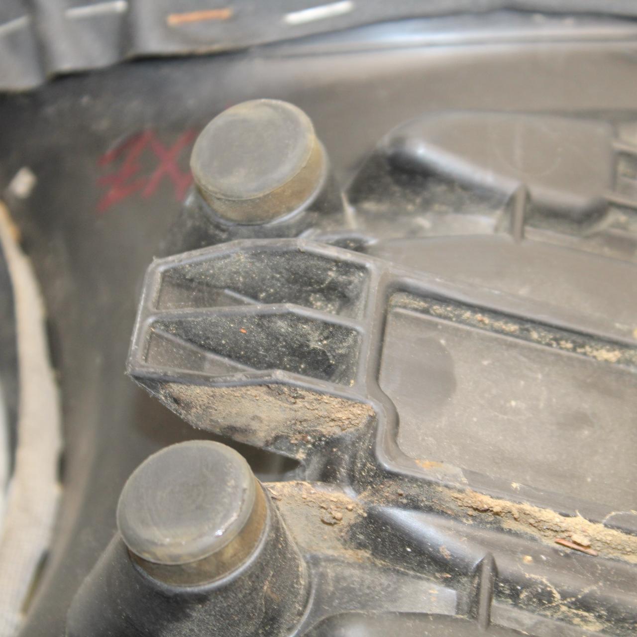 21 KAWASAKI NINJA ZX6R FRONT DRIVERS SEAT PAD SADDLE PILLION 53066-0606-MA BB647