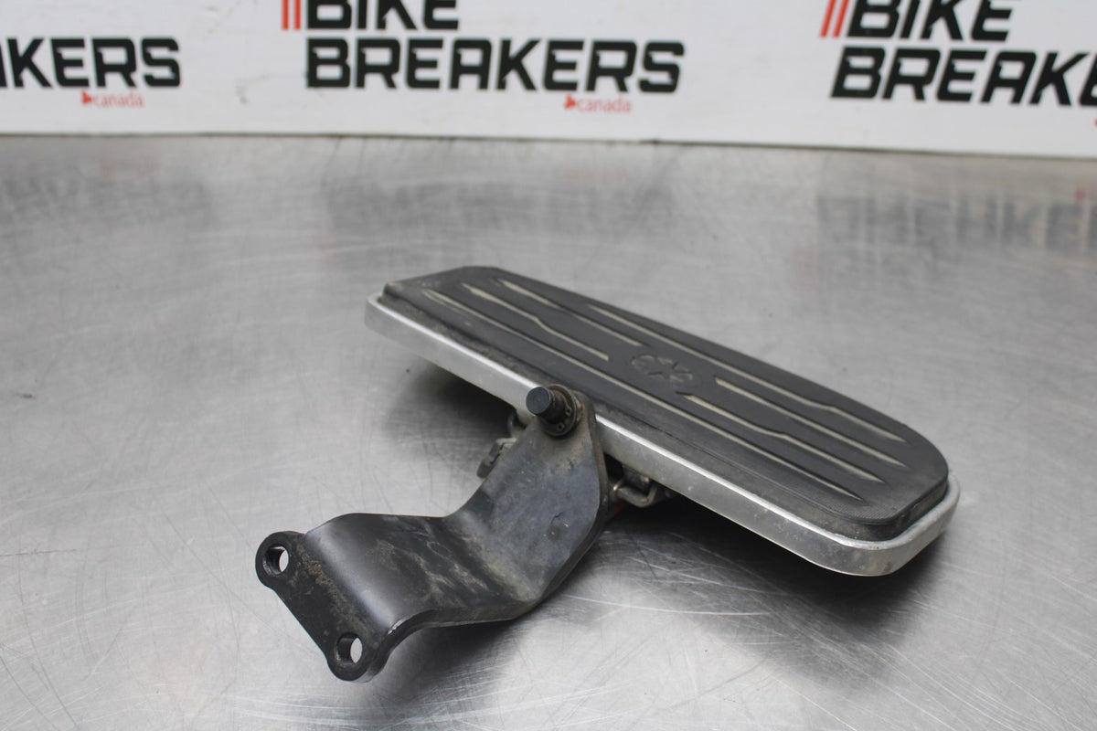 99-09 YAMAHA V STAR 1100 LEFT FRONT FOOT REST PEG STEP BB853