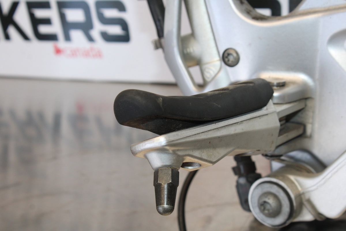 06-12 BMW F800ST RIGHT REARSET REAR SET DRIVER FOOT PEG REST STOP BB144