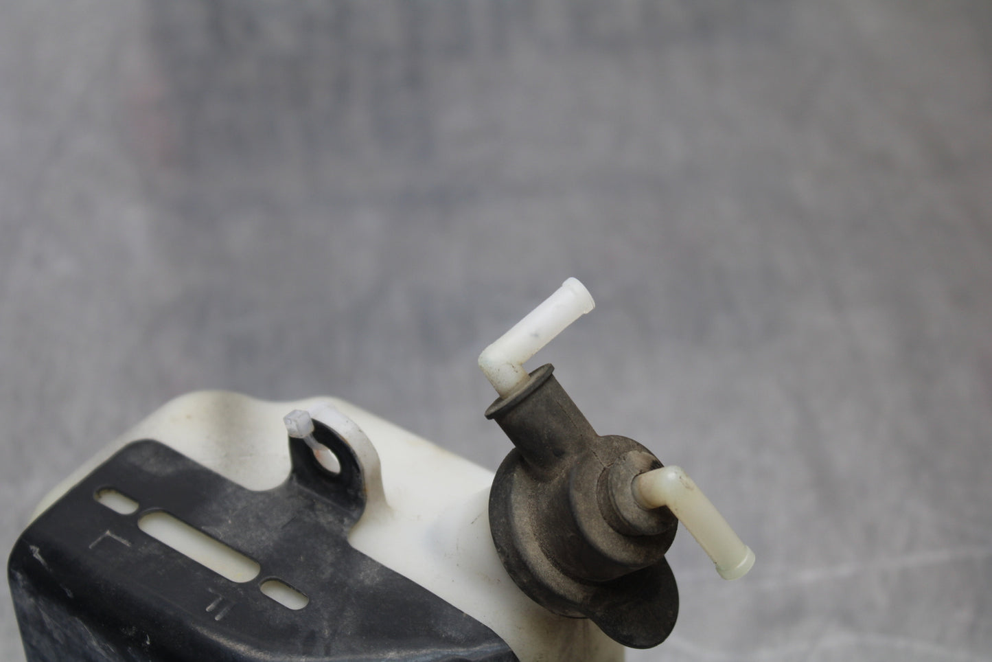 09-15 YAMAHA FZ6R COOLANT WATER TANK RESERVOIR BOTTLE BB161