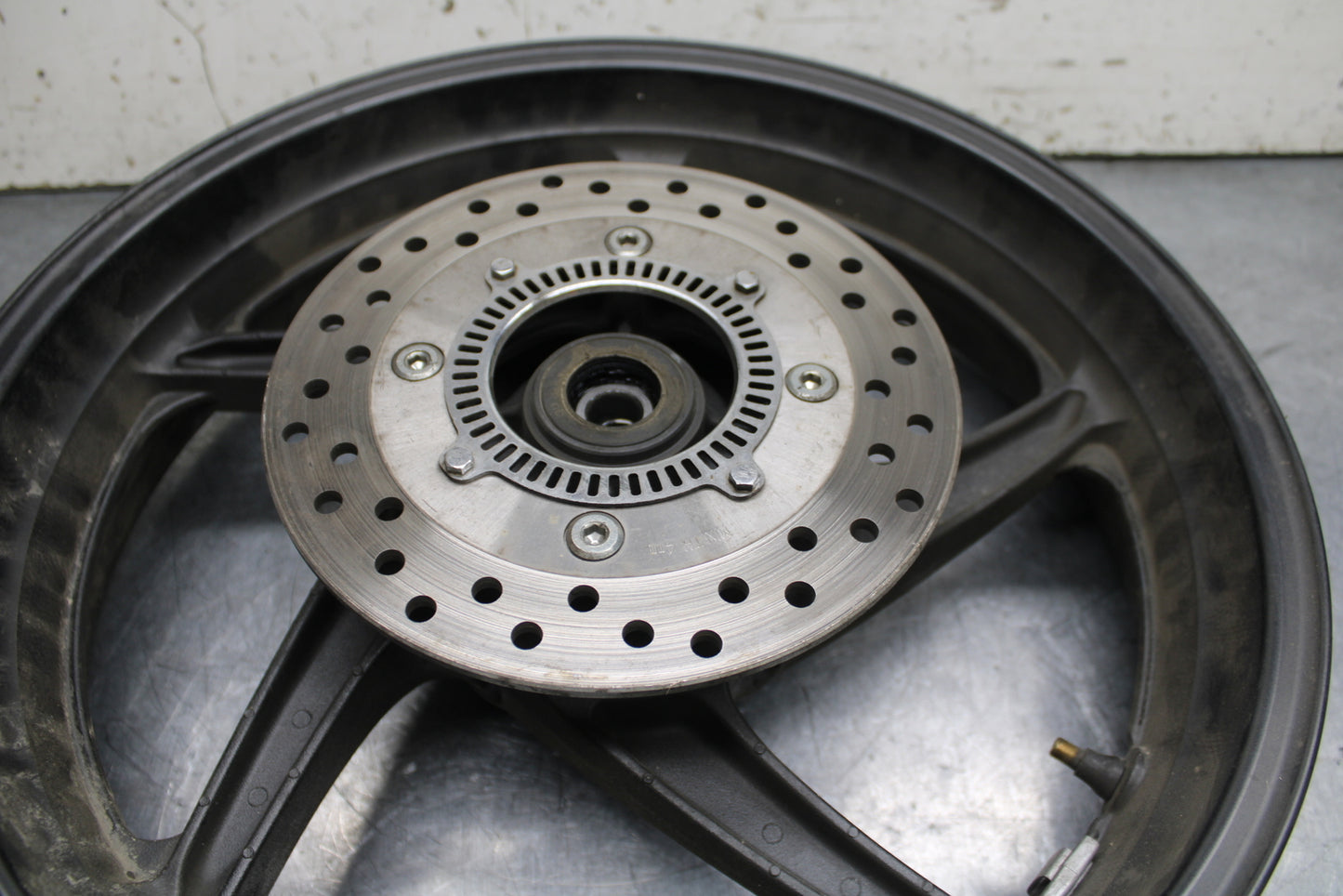 15-16 HONDA CB300F REAR WHEEL BACK RIM BB740